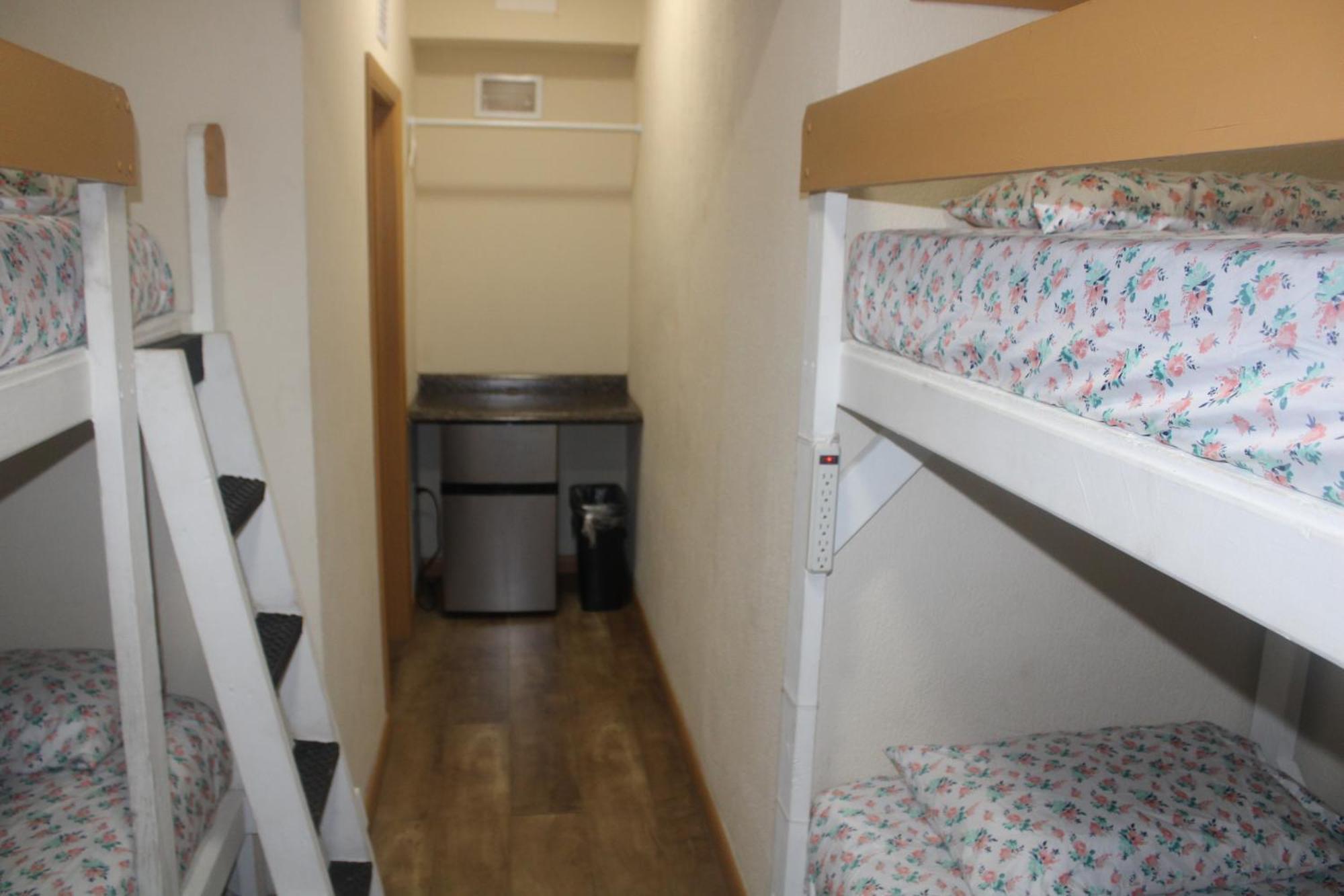 פלורידה סיטי Hoosville Hostel מראה חיצוני תמונה